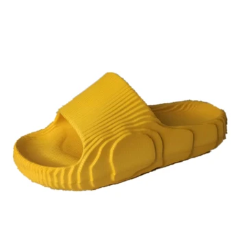 Erkekler Kadınlar Yaz plaj terlikleri Lüks Marka Moda Açık Kapalı Eva Yumuşak Flip Flop Erkek Kalın Tırtıklı Taban kaymaz ayakkabı