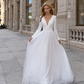 Klasik düğün elbisesi V Yaka Tam Kollu Backless İmparatorluğu Robe De Mariage Basit 2022 Tül A-Line Sweep Tren Gelin Törenlerinde